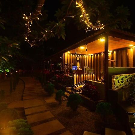 Misty Rain Estate Hotel Madikeri Exterior photo
