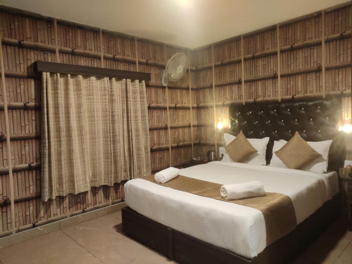 Misty Rain Estate Hotel Madikeri Exterior photo
