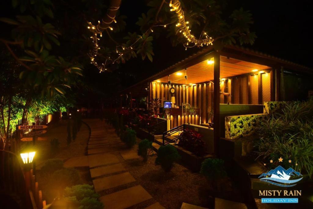 Misty Rain Estate Hotel Madikeri Exterior photo